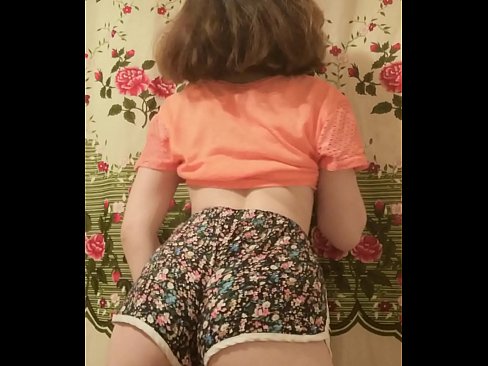 ❤️ Sexy jonk Babe deet hir Shorts op der Kamera of ❤ Porno op lb.porncomixone.ru ❌